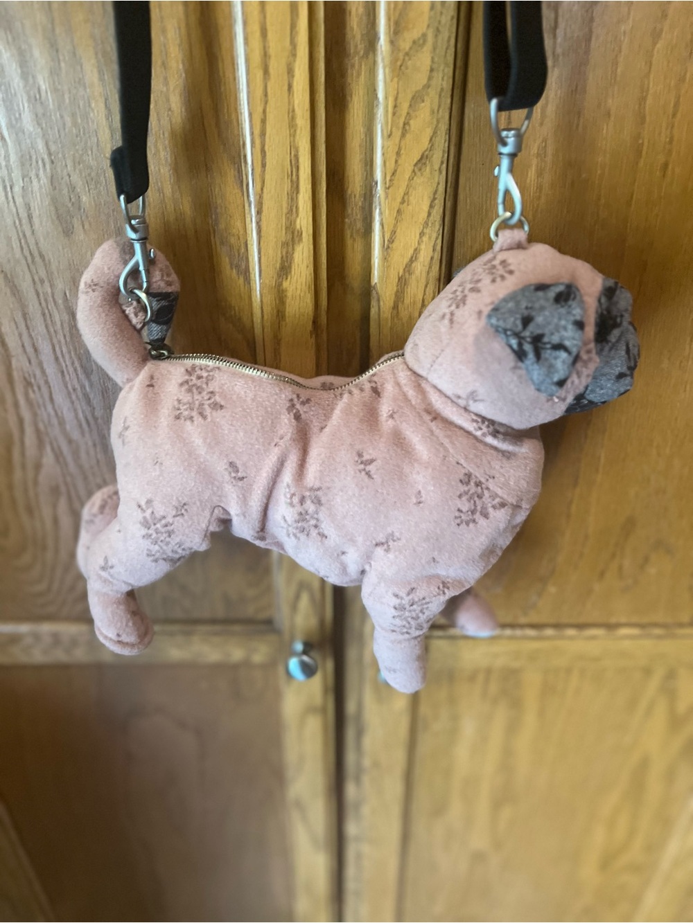 Fuzzy Nation 3D Pug Purse - Picture 4 of 4